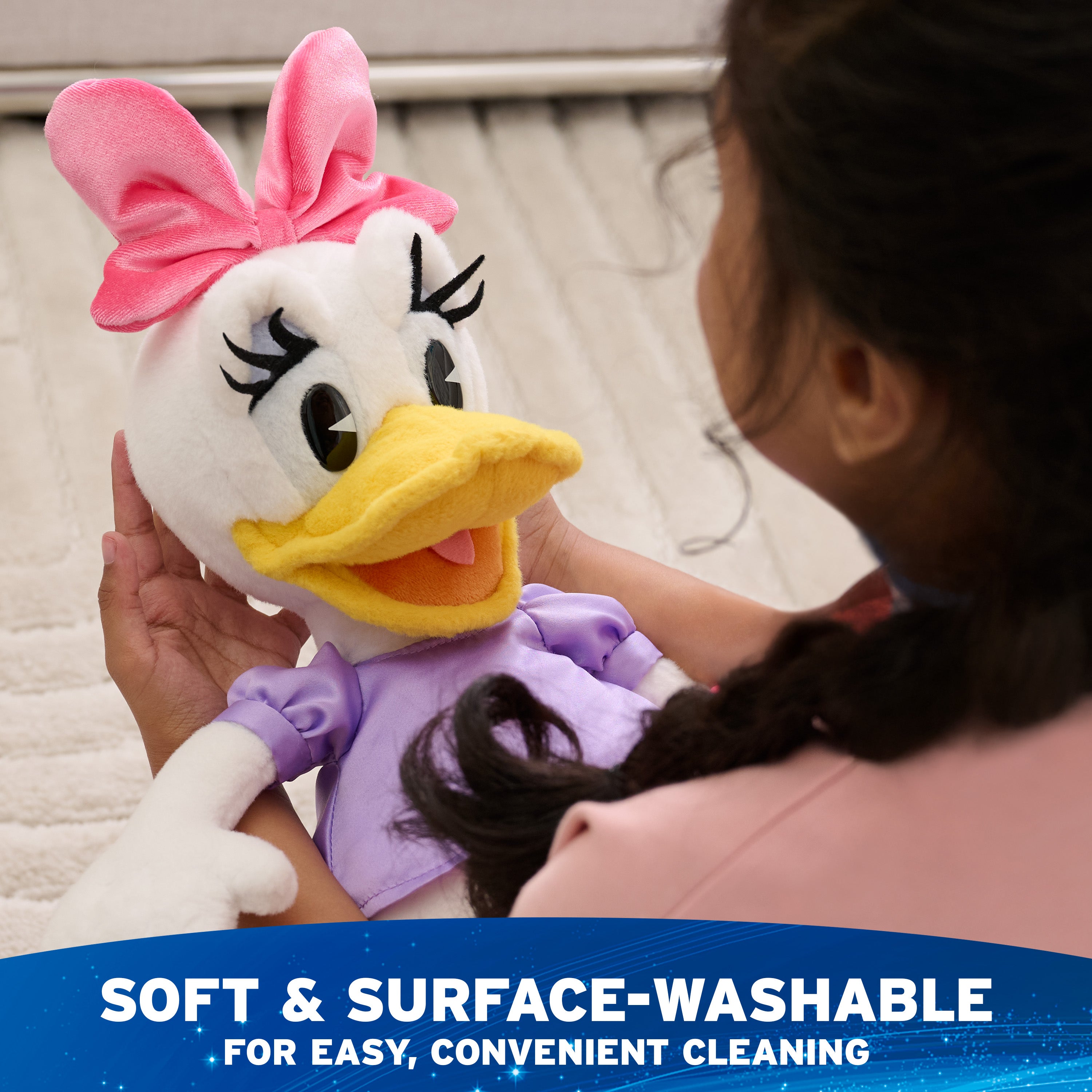 Daisy Duck, 14 in – Gund